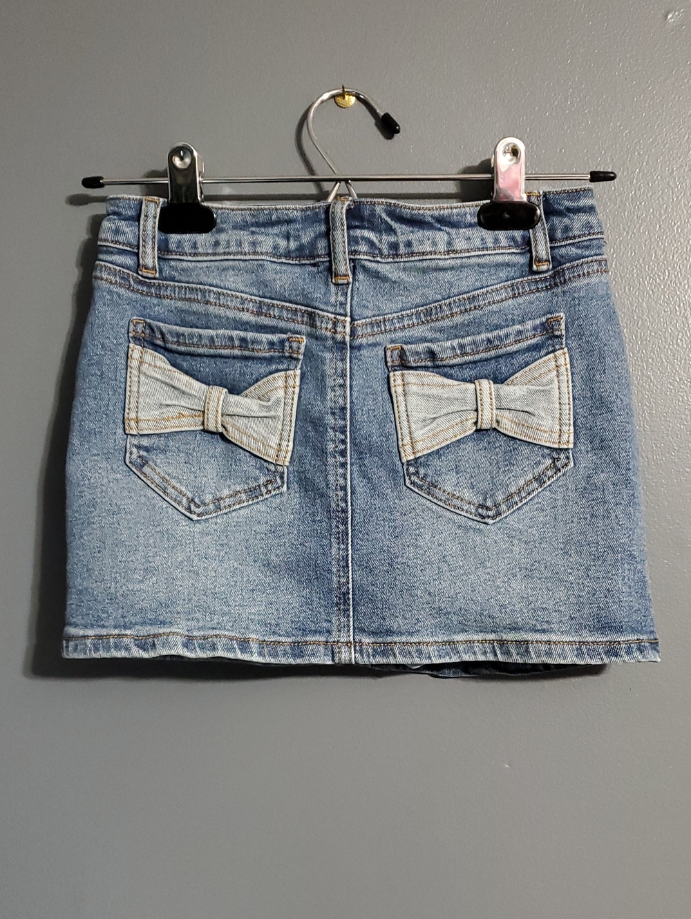 NWT Tractr  Denim Jean Mini Skirt with Bows on Pockets Girl's Size 8